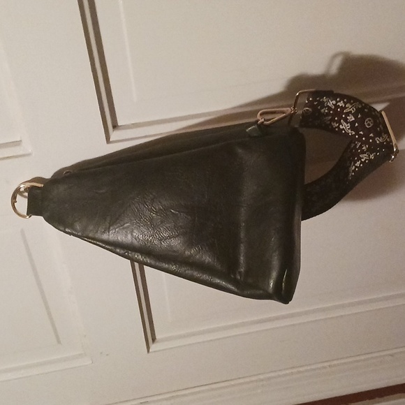 Pretty Simple, Austin Black Slingback. - Picture 3 of 8